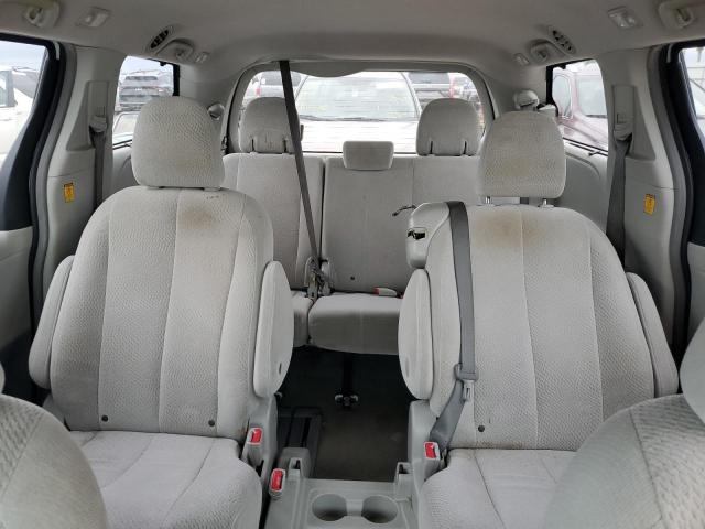 Photo 9 VIN: 5TDKK3DC9DS309297 - TOYOTA SIENNA LE 