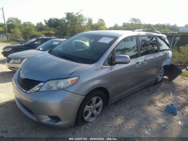 Photo 1 VIN: 5TDKK3DC9DS321322 - TOYOTA SIENNA 