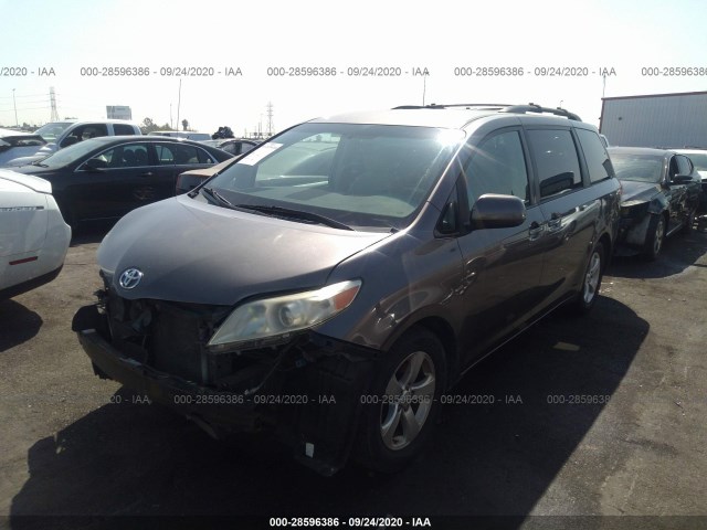 Photo 1 VIN: 5TDKK3DC9DS324625 - TOYOTA SIENNA 