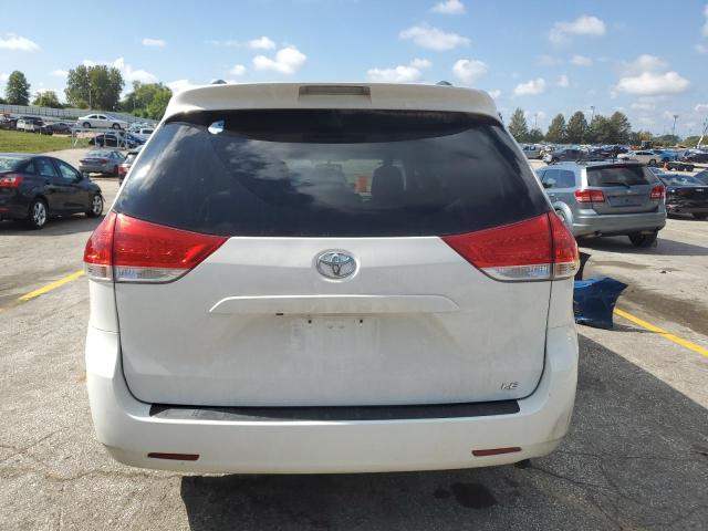 Photo 5 VIN: 5TDKK3DC9DS338203 - TOYOTA SIENNA LE 