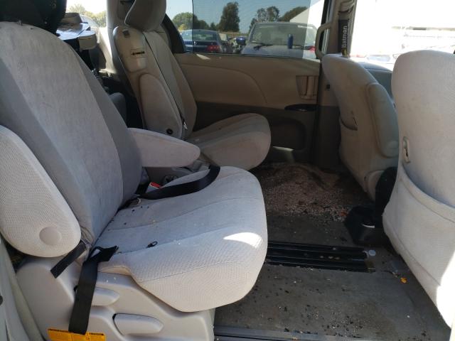 Photo 5 VIN: 5TDKK3DC9DS368334 - TOYOTA SIENNA LE 