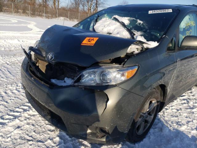 Photo 8 VIN: 5TDKK3DC9DS398904 - TOYOTA SIENNA LE 