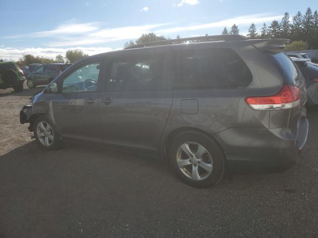 Photo 1 VIN: 5TDKK3DC9ES417761 - TOYOTA SIENNA LE 