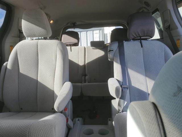 Photo 9 VIN: 5TDKK3DC9ES417761 - TOYOTA SIENNA LE 