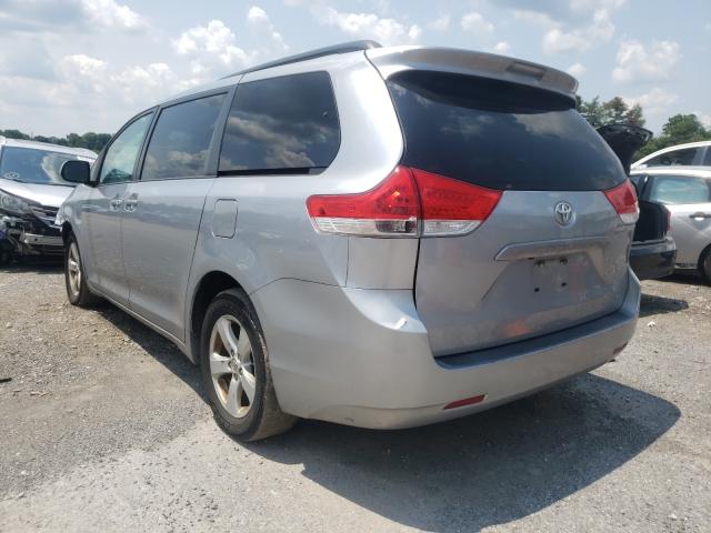 Photo 2 VIN: 5TDKK3DC9ES418358 - TOYOTA SIENNA LE 