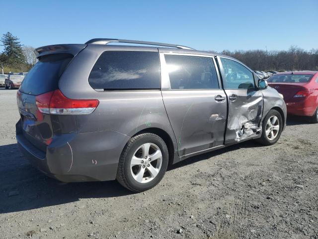 Photo 2 VIN: 5TDKK3DC9ES460187 - TOYOTA SIENNA LE 