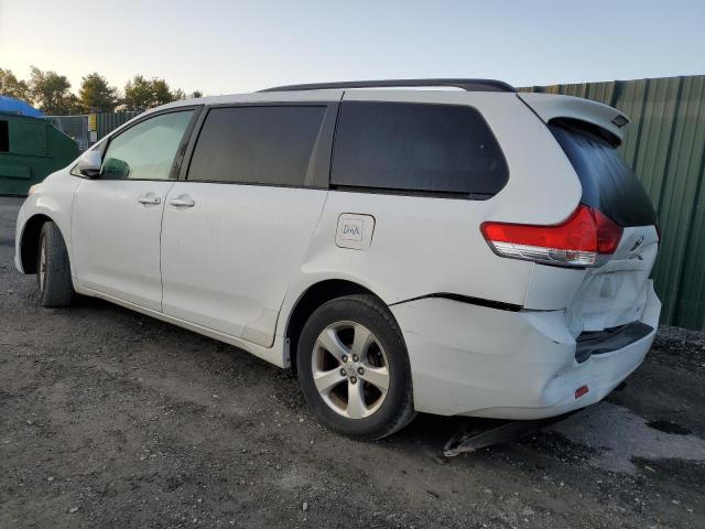 Photo 1 VIN: 5TDKK3DC9ES493108 - TOYOTA SIENNA LE 