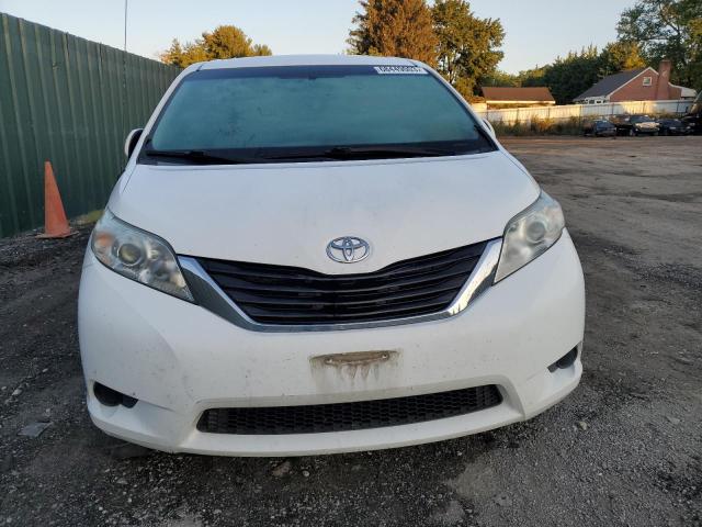 Photo 4 VIN: 5TDKK3DC9ES493108 - TOYOTA SIENNA LE 