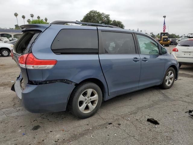 Photo 2 VIN: 5TDKK3DC9ES503328 - TOYOTA SIENNA LE 