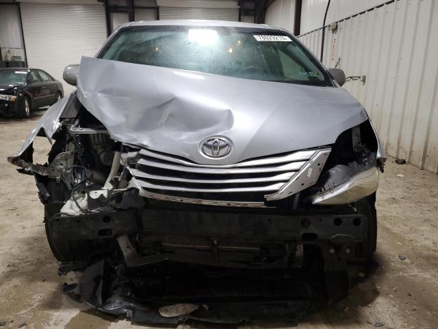 Photo 4 VIN: 5TDKK3DC9FS535875 - TOYOTA ALL MODELS 