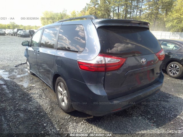 Photo 2 VIN: 5TDKK3DC9FS558024 - TOYOTA SIENNA 