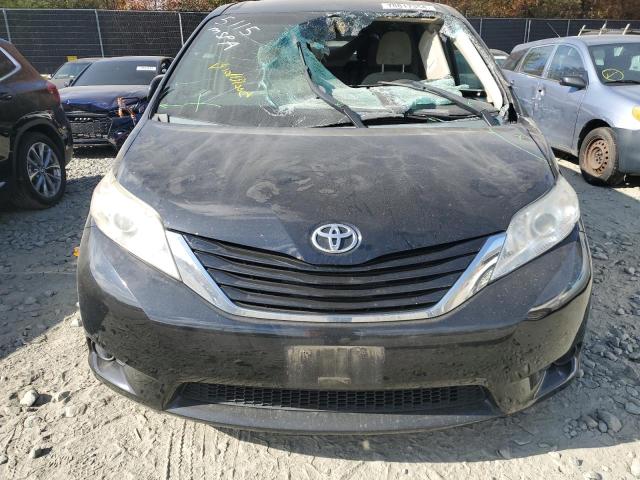 Photo 4 VIN: 5TDKK3DC9FS575115 - TOYOTA SIENNA LE 