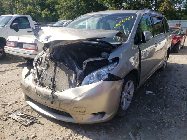 Photo 1 VIN: 5TDKK3DC9FS578225 - TOYOTA SIENNA LE 