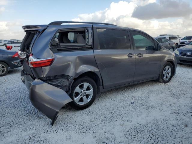 Photo 2 VIN: 5TDKK3DC9FS621512 - TOYOTA SIENNA LE 