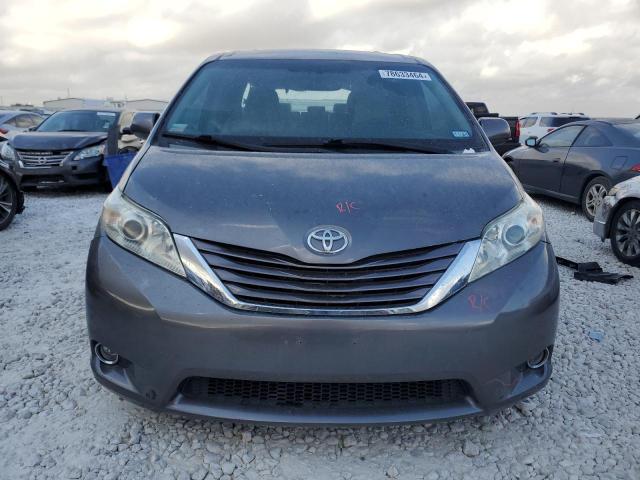 Photo 4 VIN: 5TDKK3DC9FS621512 - TOYOTA SIENNA LE 