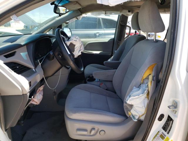 Photo 6 VIN: 5TDKK3DC9FS628895 - TOYOTA SIENNA LE 