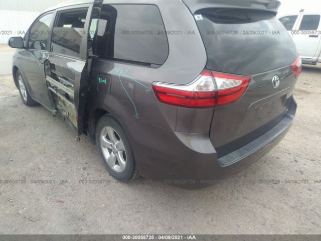 Photo 2 VIN: 5TDKK3DC9FS634874 - TOYOTA SIENNA 