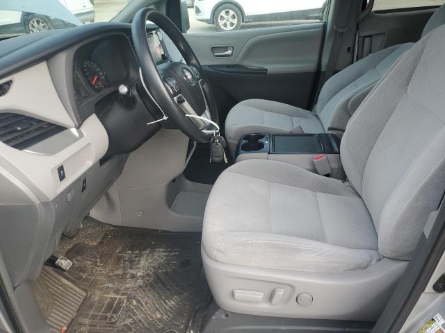 Photo 6 VIN: 5TDKK3DC9FS660603 - TOYOTA SIENNA LE 