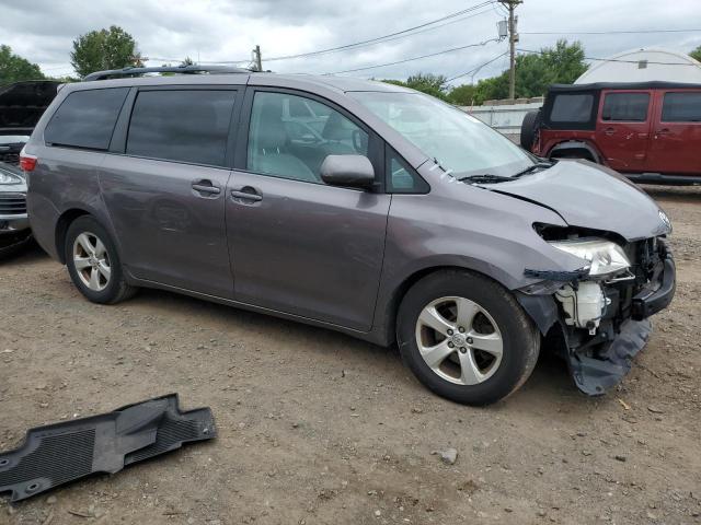 Photo 3 VIN: 5TDKK3DC9FS664098 - TOYOTA SIENNA LE 