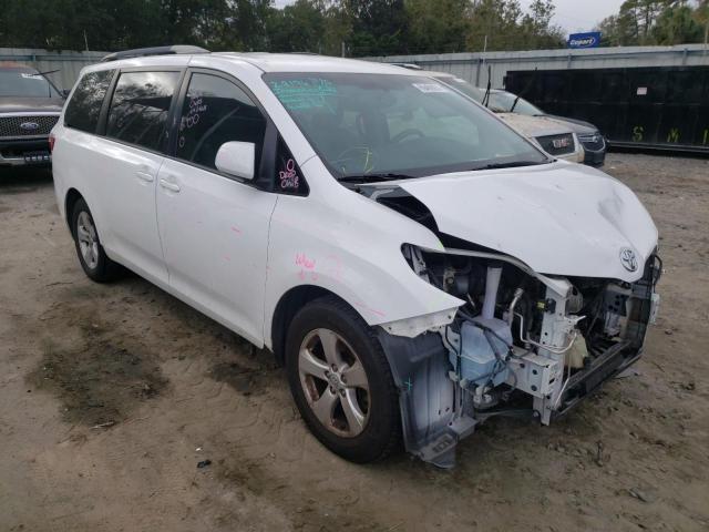 Photo 0 VIN: 5TDKK3DC9FS667454 - TOYOTA SIENNA LE 