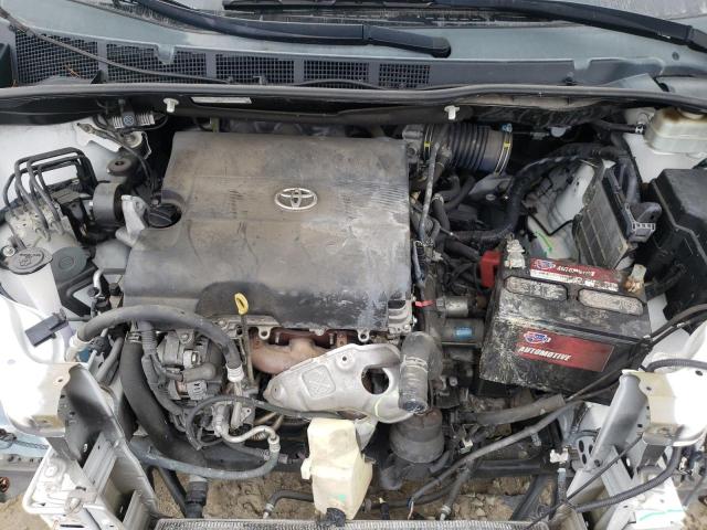 Photo 6 VIN: 5TDKK3DC9FS667454 - TOYOTA SIENNA LE 