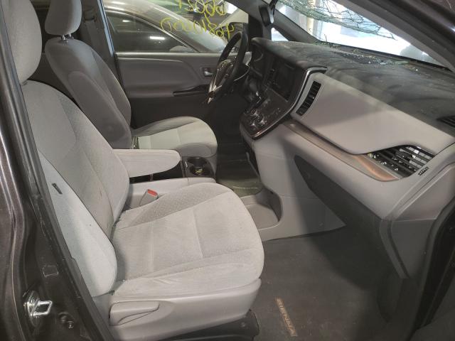 Photo 4 VIN: 5TDKK3DC9FS675926 - TOYOTA SIENNA LE 