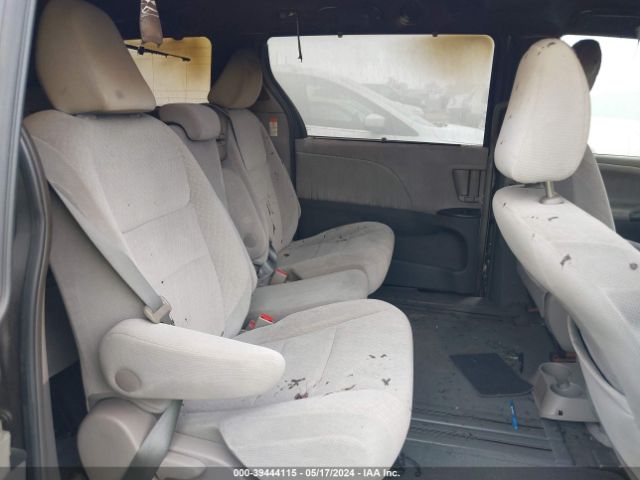 Photo 7 VIN: 5TDKK3DC9FS686635 - TOYOTA SIENNA 