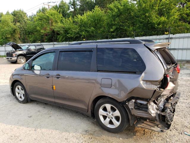 Photo 1 VIN: 5TDKK3DC9FS688076 - TOYOTA SIENNA LE 