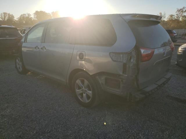 Photo 1 VIN: 5TDKK3DC9GS694817 - TOYOTA SIENNA LE 