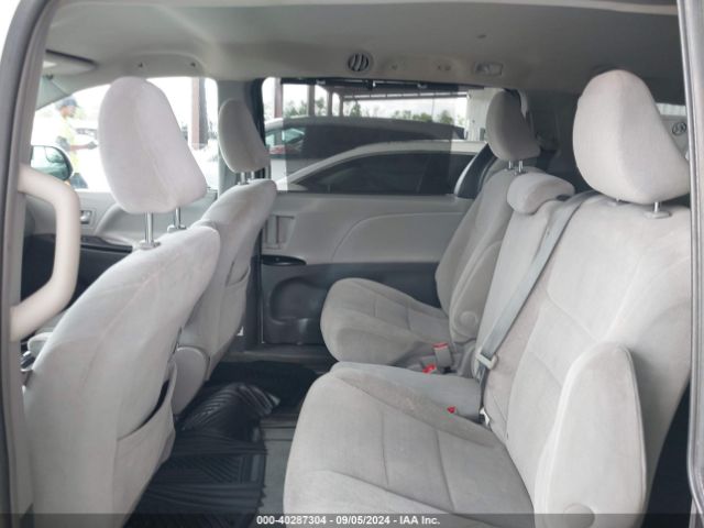 Photo 7 VIN: 5TDKK3DC9GS710790 - TOYOTA SIENNA 