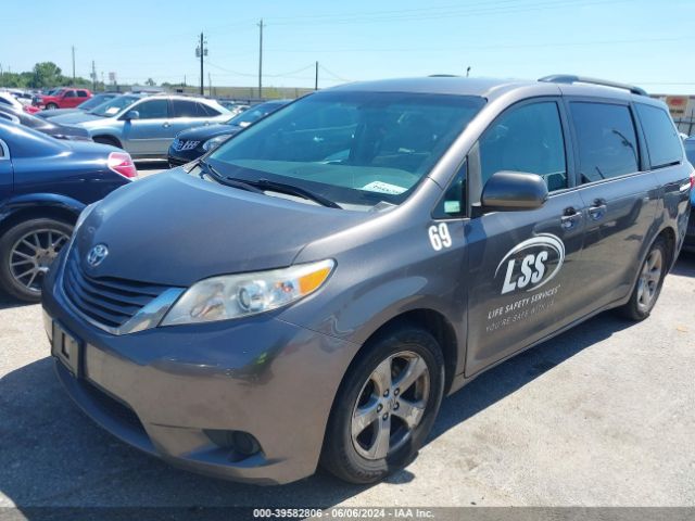 Photo 1 VIN: 5TDKK3DC9GS717674 - TOYOTA SIENNA 