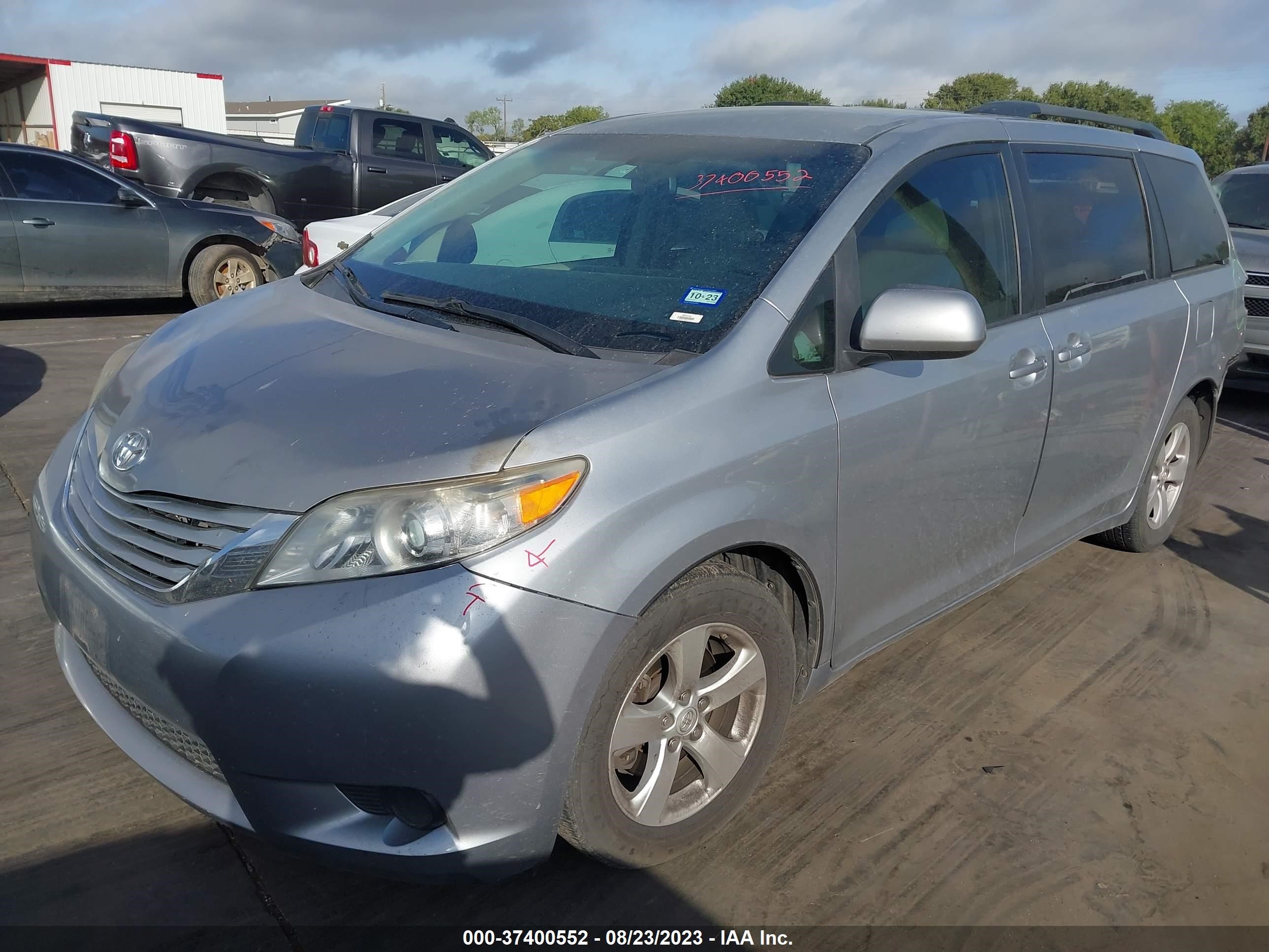 Photo 1 VIN: 5TDKK3DC9GS752652 - TOYOTA SIENNA 