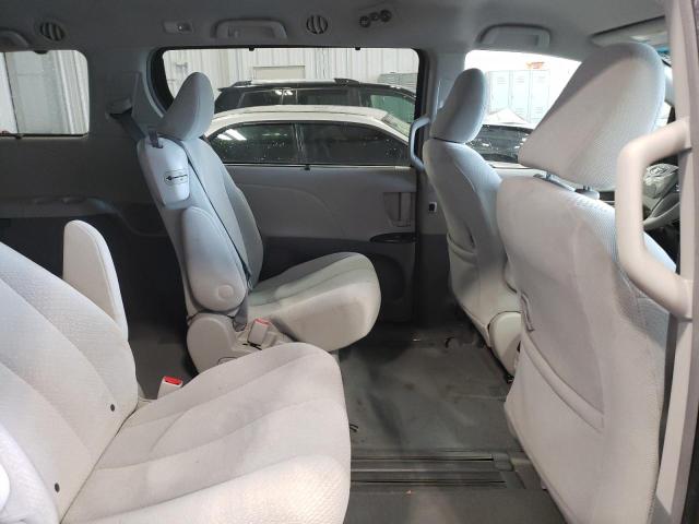 Photo 10 VIN: 5TDKK3DCXBS013766 - TOYOTA SIENNA LE 