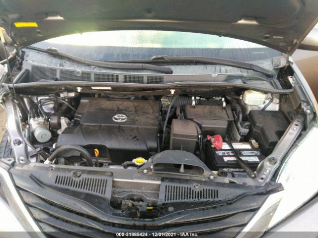 Photo 9 VIN: 5TDKK3DCXBS029305 - TOYOTA SIENNA 