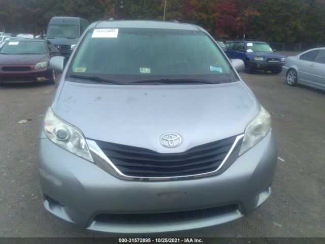 Photo 5 VIN: 5TDKK3DCXBS031717 - TOYOTA SIENNA 