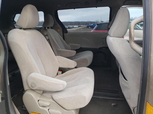 Photo 10 VIN: 5TDKK3DCXBS043852 - TOYOTA SIENNA LE 