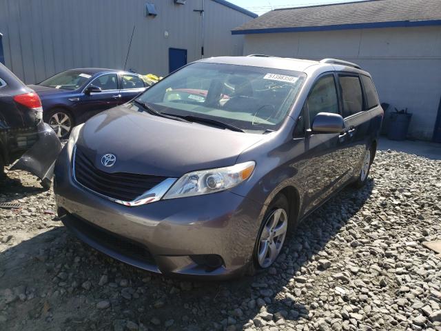 Photo 1 VIN: 5TDKK3DCXBS047335 - TOYOTA SIENNA LE 