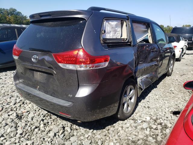 Photo 3 VIN: 5TDKK3DCXBS047335 - TOYOTA SIENNA LE 