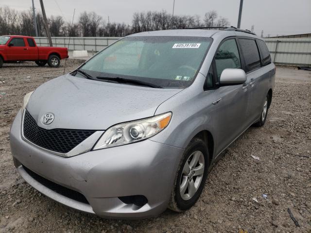 Photo 1 VIN: 5TDKK3DCXBS054978 - TOYOTA SIENNA LE 