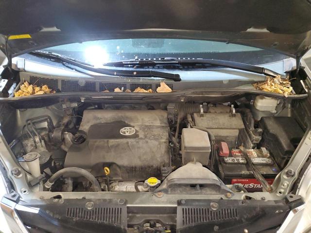 Photo 11 VIN: 5TDKK3DCXBS073367 - TOYOTA SIENNA LE 