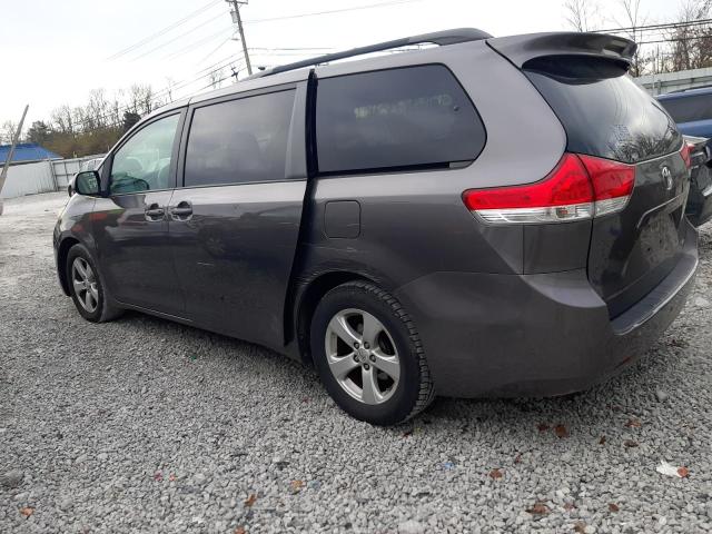 Photo 1 VIN: 5TDKK3DCXBS077984 - TOYOTA SIENNA LE 