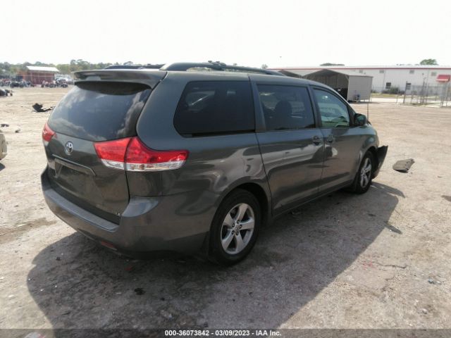 Photo 3 VIN: 5TDKK3DCXBS102074 - TOYOTA SIENNA 