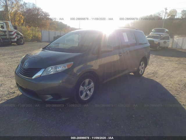 Photo 1 VIN: 5TDKK3DCXBS107761 - TOYOTA SIENNA 