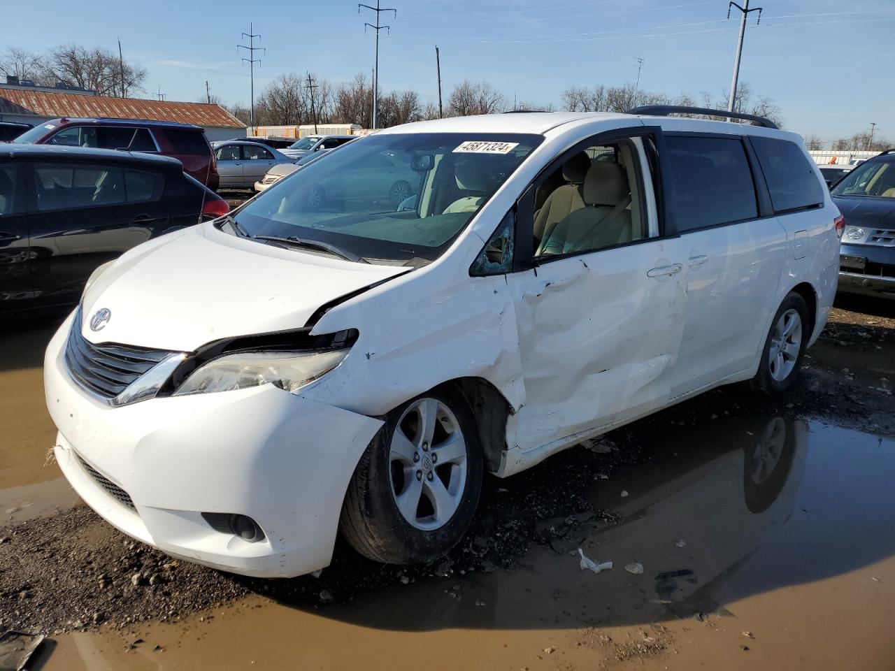 Photo 0 VIN: 5TDKK3DCXBS141957 - TOYOTA SIENNA 