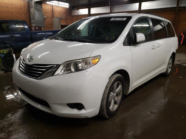 Photo 1 VIN: 5TDKK3DCXBS148388 - TOYOTA SIENNA LE 