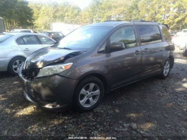 Photo 1 VIN: 5TDKK3DCXBS155115 - TOYOTA SIENNA 