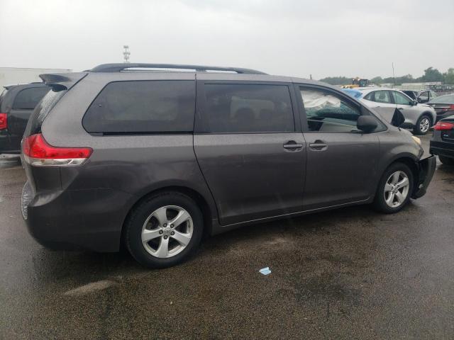 Photo 2 VIN: 5TDKK3DCXBS156751 - TOYOTA SIENNA LE 