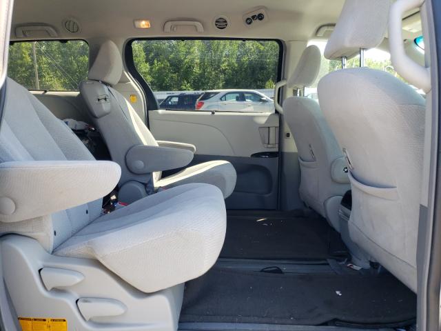 Photo 5 VIN: 5TDKK3DCXBS174960 - TOYOTA SIENNA LE 