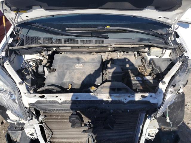 Photo 11 VIN: 5TDKK3DCXCS206260 - TOYOTA SIENNA LE 