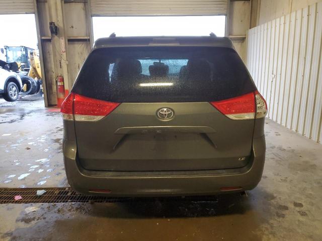 Photo 5 VIN: 5TDKK3DCXCS211636 - TOYOTA SIENNA LE 